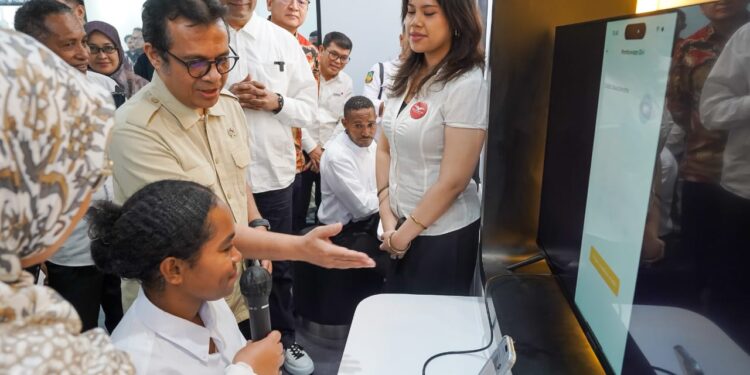 Indosat Ooredoo Hutchison Resmikan AI Experience Center di Jayapura, Hadirkan Manfaat Nyata AI bagi Masyarakat Indonesia Timur 1 Indosat Ooredoo Hutchison