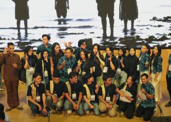 Teater Musikal “Mimpi Anak Pesisir”: Panggung Belarasa yang Menggetarkan Nurani