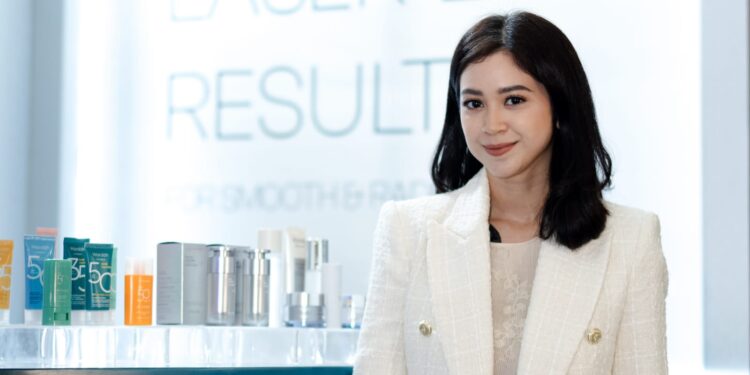 Wardah Perkenalkan Serum Inovatif Pertama di Indonesia: Radiant Resurfacing Serum dengan Retinal & Cysteamine Liposome