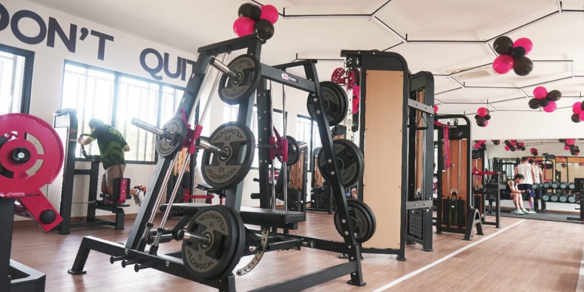 Red Fitness Resmikan Klub ke-6, Hadirkan Afforddable Gym Premium & Komitmen Gaya Hidup Sehat 1 Red Fitness Resmikan Klub ke-6, Hadirkan Afforddable Gym Premium & Komitmen Gaya Hidup Sehat