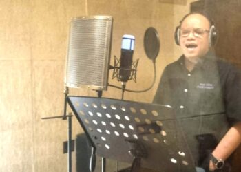 Hengkang dari Kahitna, Jadi Host di TV, Kini Putar Setir ke Public Speaking