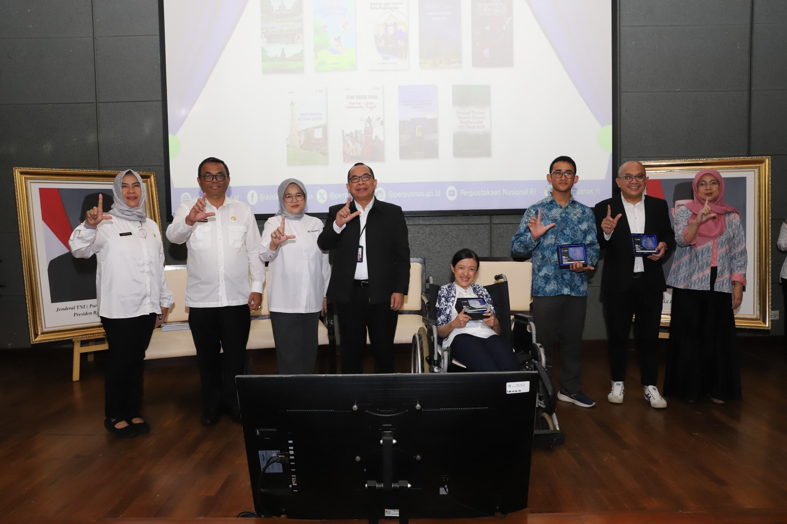 IMG 20250616 WA0042 scaled - Perpusnas Tampilkan Keanekaragaman Budaya Lewat Sembilan Buku Karya Anak Bangsa