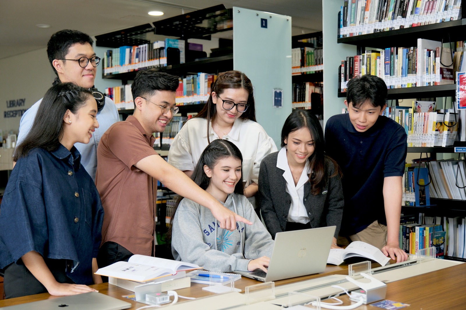 SU Visa 3 2 - Sampoerna University Tawarkan Gelar Terakreditasi AS dari Indonesia untuk Mahasiswa Terdampak Kebijakan Visa