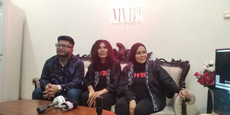 Olga Syahputra, Mak Vera, MVBT