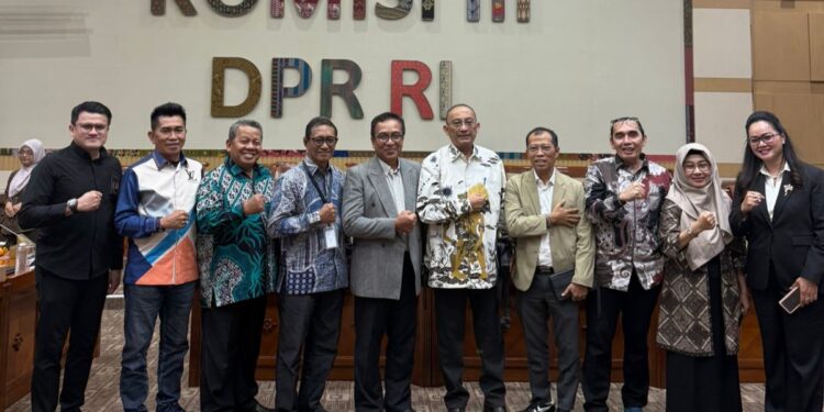 Peradin DKI Jakarta Buka Suara di DPR: Desak Reformasi Hukum dan Perkuat Peran Advokat
