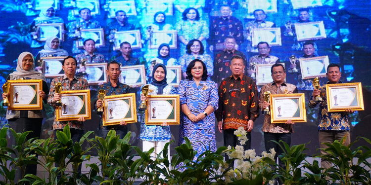 serang, bupati serang