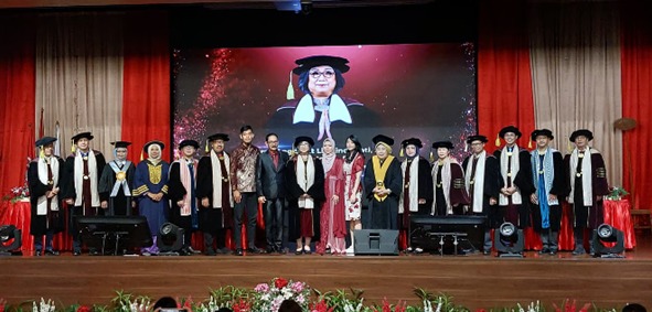 Menjawab Tantangan AI dalam Dunia Akuntansi, BINUS UNIVERSITY Kukuhkan Guru Besar Bidang Ilmu Akuntansi 1 BINUS UNIVERSITY