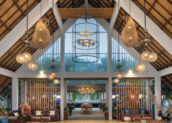 Waringin Grup, hotel