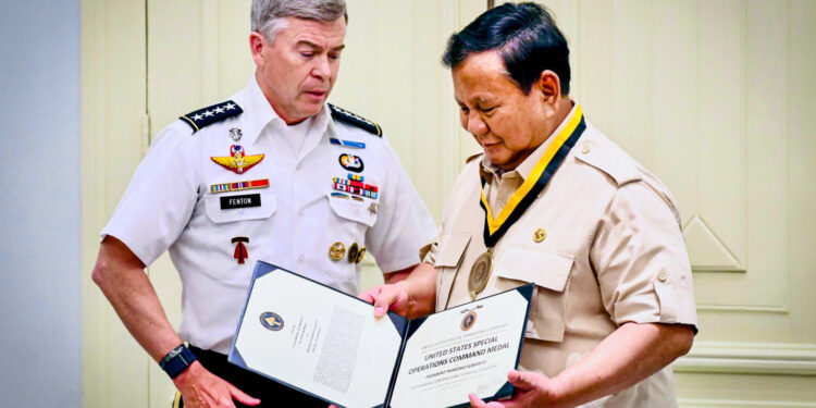 Penguatan Kerja Sama Pertahanan, Prabowo Terima Medali Kehormatan dari AS 1 Medali Kehormatan