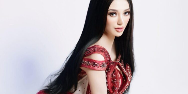 Dari Ratu Kecantikan ke Panggung Musik, Kalisa Putri Rayakan Ulang Tahun dengan “Lucky Girl”