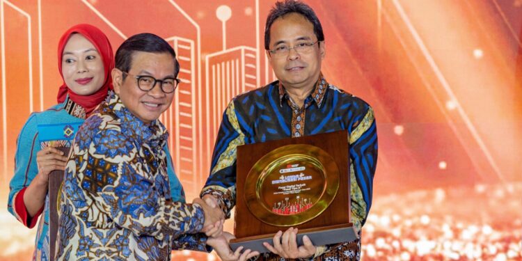 Bank Jakarta Raih Tiga Penghargaan dalam Lomba Digitalisasi Pasar, Dorong Transformasi Transaksi Non-Tunai