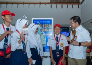 Bank Jakarta Raih KEJAR Award 2025, Catat Rp 1,7 Triliun Tabungan Pelajar
