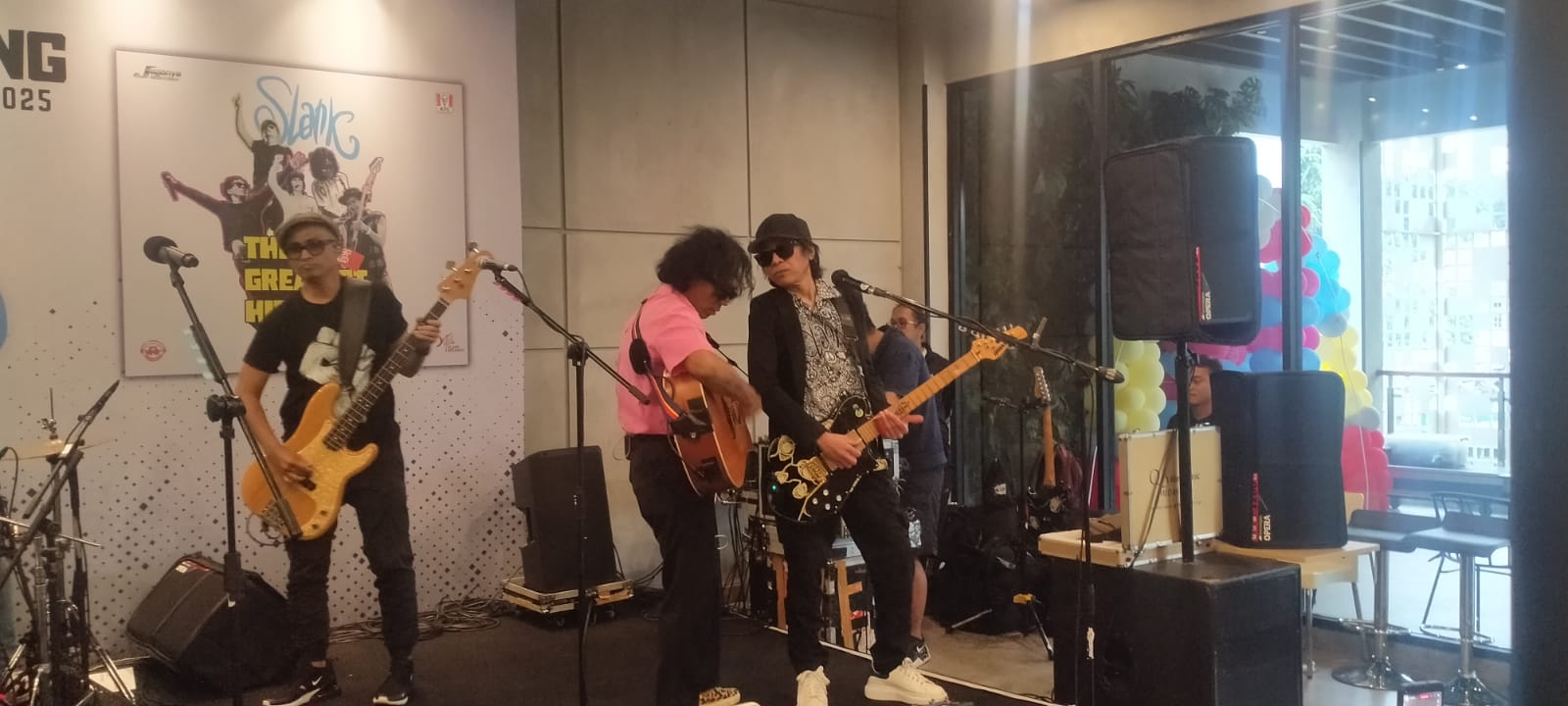 Slank Hadirkan "The Greatest Hits Live", Jembatani Musik Lintas Generasi 2 IMG 20250918 WA0009 - Slank Hadirkan "The Greatest Hits Live", Jembatani Musik Lintas Generasi