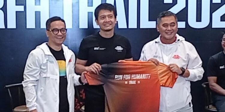 Lewat Run for Humanity Trail 2025, Dimas Seto Galang Solidaritas untuk Palestina dan Indonesia