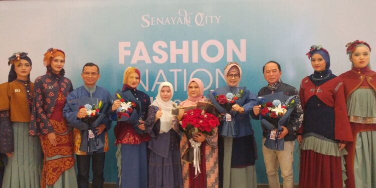 Dwi Wahyuni Angkat Batik Depok di Fashion Nation 2025 Lewat Koleksi Hegemoni