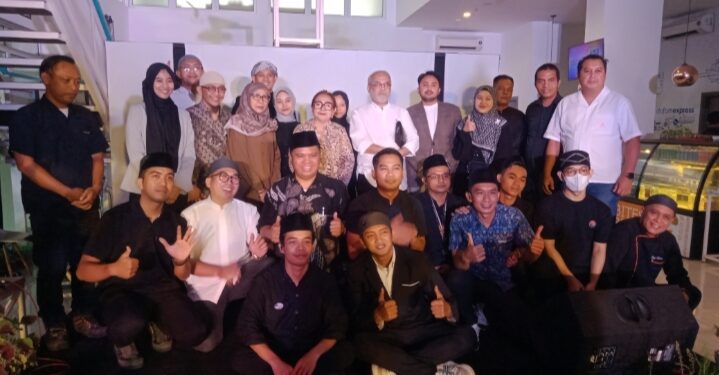 Hotel Dafam Express Jaksa Jakarta Rayakan Ulang Tahun ke-6 dengan Penuh Kebersamaan 1 Hotel Dafam Express Jaksa Jakarta Rayakan Ulang Tahun ke-6 dengan Penuh Kebersamaan