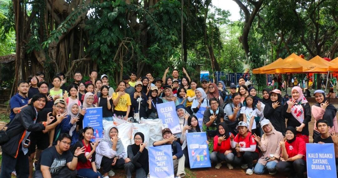 Aksi "Clean the City" di Jakarta Kumpulkan 46,3 Kg Sampah untuk Lingkungan Bersih 1 Clean the City