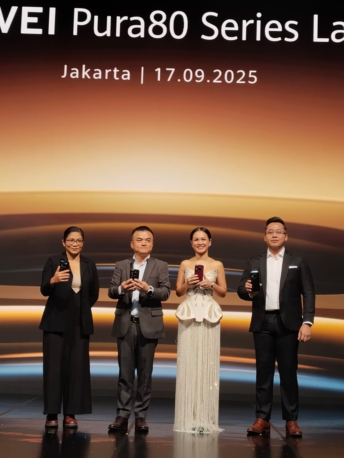 HUAWEI Pura 80 Series Resmi Hadir di Indonesia, Tawarkan Kamera Telefoto Ganda dan Sensor 1 Inci untuk Foto Malam Super Jernih 2 HUAWEI