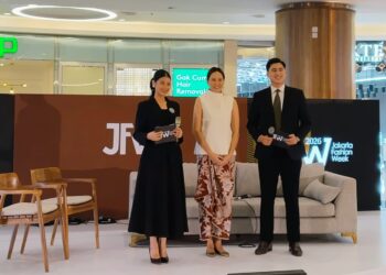 IWAN TIRTA