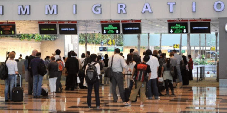 Pemeriksaan Imigrasi Jadi Lebih Cepat Lewat Aplikasi All Indonesia 1 Aplikasi All Indonesia