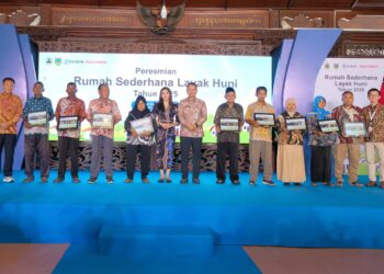 130 Rumah di Kudus Direhabilitasi, PT Djarum dan Polytron Hadirkan Hunian Sehat untuk Warga 7 IMG 20251001 WA0015 - 130 Rumah di Kudus Direhabilitasi, PT Djarum dan Polytron Hadirkan Hunian Sehat untuk Warga