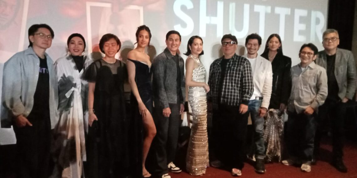 Shutter, Film Horor Falcon Pictures yang Menggugah Kesadaran Sosial di Balik Terornya 1 Shutter, Film Horor Falcon Pictures yang Menggugah Kesadaran Sosial di Balik Terornya