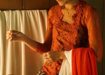 Migi Rihasalay, Menyulam Makna Merah Putih Lewat Jahitan Tangan dan Semangat Paskibra 2 IMG 20251029 WA0009 - Migi Rihasalay, Menyulam Makna Merah Putih Lewat Jahitan Tangan dan Semangat Paskibra