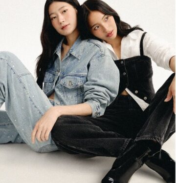 LEVI'S