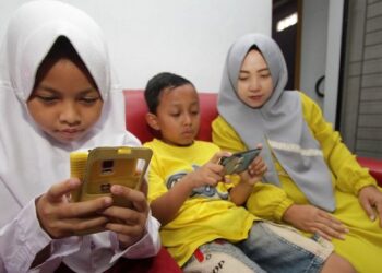 Dampak Negatif Dunia Digital