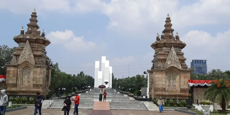 Ziarah dan Refleksi di Hari Pahlawan: Menghormati Jasa, Meneruskan Asa 1 Hari Pahlawan