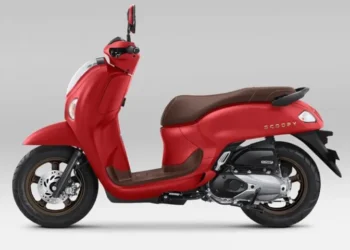 New Honda Scoopy Hadir dengan Warna Baru, Makin Stylish dan Jadi Trendsetter Skutik Fashionable 1 New Honda Scoopy