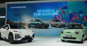 7c256995 aab9 4029 ae5c 0b1b1f7cdb7c - Changan Resmi Luncurkan Deepal S07 dan Lumin di GJAW 2025, Tandai Partisipasi Perdana di Indonesia