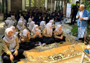 94172d05 7bc7 452c 8919 35206423e311 - "Zie Batik: Dari Kepedulian terhadap Budaya dan Lingkungan Menuju Karya Batik Semarang yang Berkelanjutan"