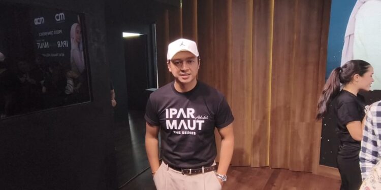 Ipar Adalah Maut The Series : Deva Mahenra Kembali Jadi Aris, Begini Reaksi Mikha Tambayong