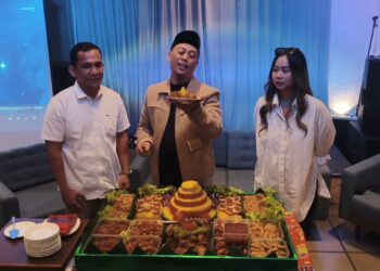 Opick Rayakan 30 Tahun Berkarya Lewat Konser “Di Bawah LangitMu”, Perpaduan Musik, Doa, dan Spiritualitas