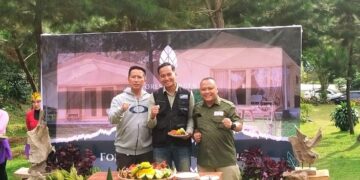 forest gaForest Garden Puncak by Luxcamp