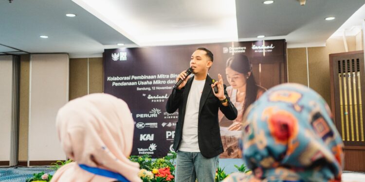 Melalui Program Sarinah Pandu, Sarinah Bersama 14 BUMN Dorong Penguatan Ekosistem 83 Usaha Kecil Bandung