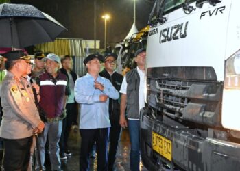 MENTERI PERHUBUNGAN