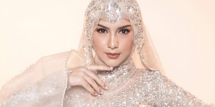 Langkah Baru Irish Bella, Dari Aktris ke Executive Producer Lewat Film “Dosa” 1 Langkah Baru Irish Bella, Dari Aktris ke Executive Producer Lewat Film “Dosa”