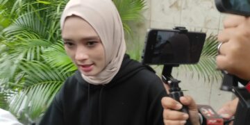 Pilih Damai, Inara Rusli Cabut Laporan Dugaan Penipuan Suami Siri Usai Dimediasi Buya Yahya