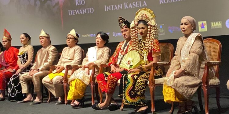 KUYANK Hadir sebagai Prekuel Saranjana Universe, Horor Folklore Emosional dengan CGI Premium 1 KUYANK Hadir sebagai Prekuel Saranjana Universe, Horor Folklore Emosional dengan CGI Premium