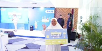 Dari Bungkus Nasi ke Tanah Suci, Kisah Haru Jeni Adilasari Mengubah Nasib Melalui PNM Mekaar