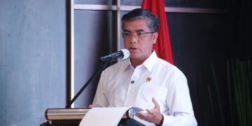 Menaker Tegaskan Perjanjian Kerja Bersama Sebagai Kunci Perusahaan Tumbuh