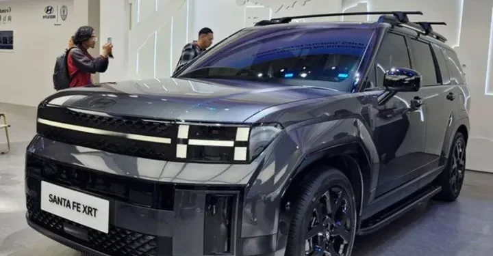 Hyundai Santa Fe XRT Resmi Meluncur di IIMS 2026 1 Hyundai Santa Fe XRT Resmi Meluncur di IIMS 2026