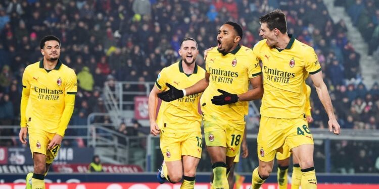 AKSI SELEBRASI: Christopher Nkunku merayakan golnya di laga Bologna vs AC Milan pada Rabu (04/02/2026). (Foto: Dok/(c) Massimo Paolone/LaPresse via AP Photo)