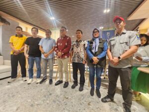 IMG 20260208 WA0004 - Ekspansi Serentak di Kota Kembang, FamilyMart Resmi Operasikan 7 Gerai Baru di Bandung