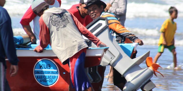 Pemerintah Percepat Hilirisasi Riset Motor Listrik untuk Kapal Nelayan