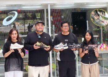 ASICS