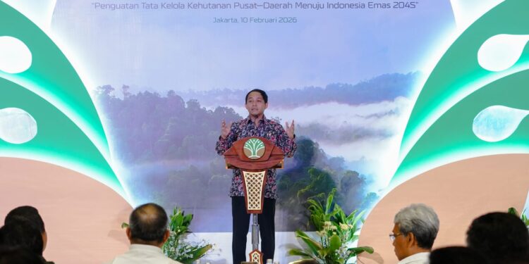 Buka Rakorenwas 2026, Menhut Sampaikan Pentingnya Keseimbangan Pembangunan dan Pelestarian Ekologi