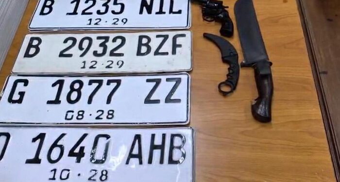 Polisi Temukan 4 Pelat Nomor Berbeda di Mobil Toyota Calya yang Ugal-ugalan di Gunung Sahari